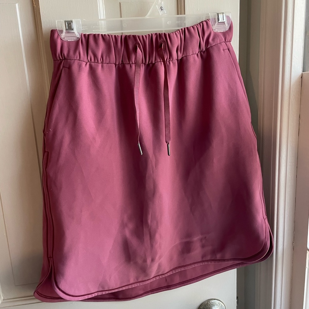 Lululemon dusty rose skirt